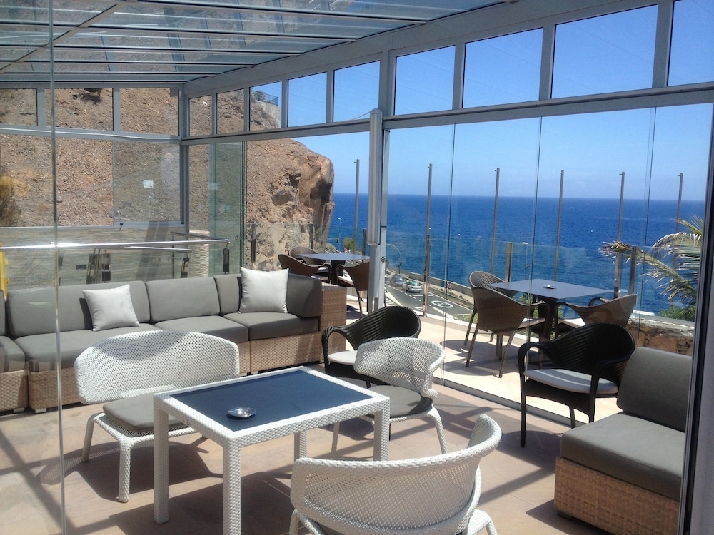 Bahía Blanca — Restaurant & bars in Puerto Rico, Canary Islands