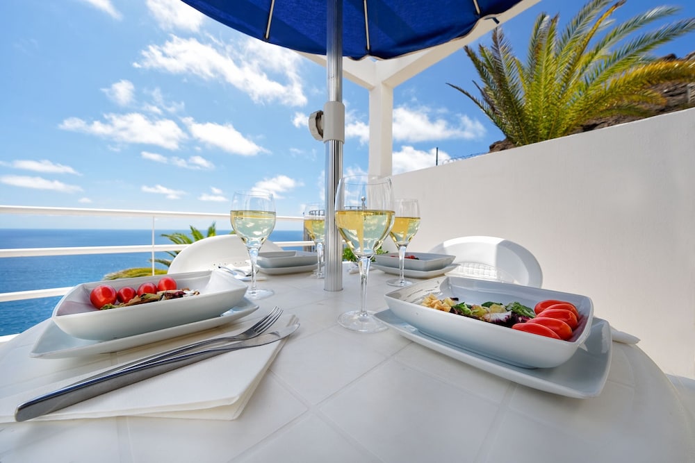 Bahía Blanca — Restaurant & bars in Puerto Rico, Canary Islands