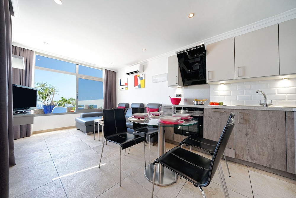 Bahía Blanca — Hotel rooms in Puerto Rico, Canary Islands