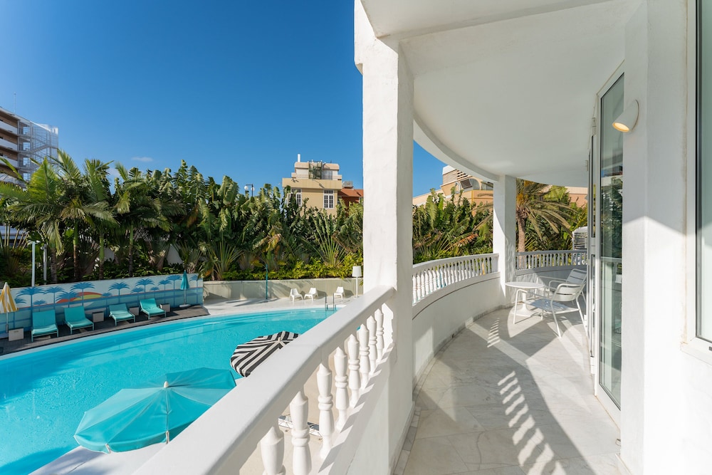 Gold By Marina - Adults Only — Swimming pool in Playa del Ingles, Canary Islands