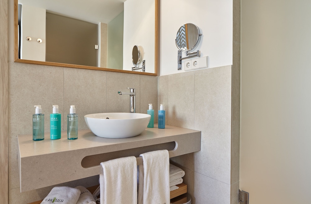 Can Salia — Hotel rooms in San Antonio, Balearic Islands