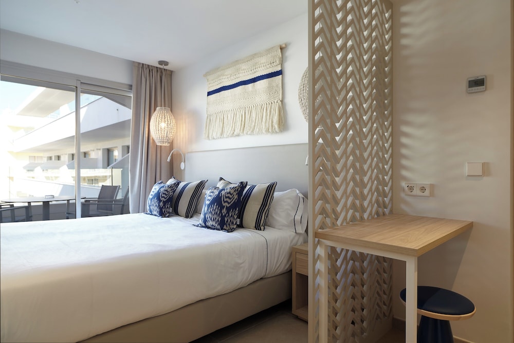 Can Salia — Hotel rooms in San Antonio, Balearic Islands