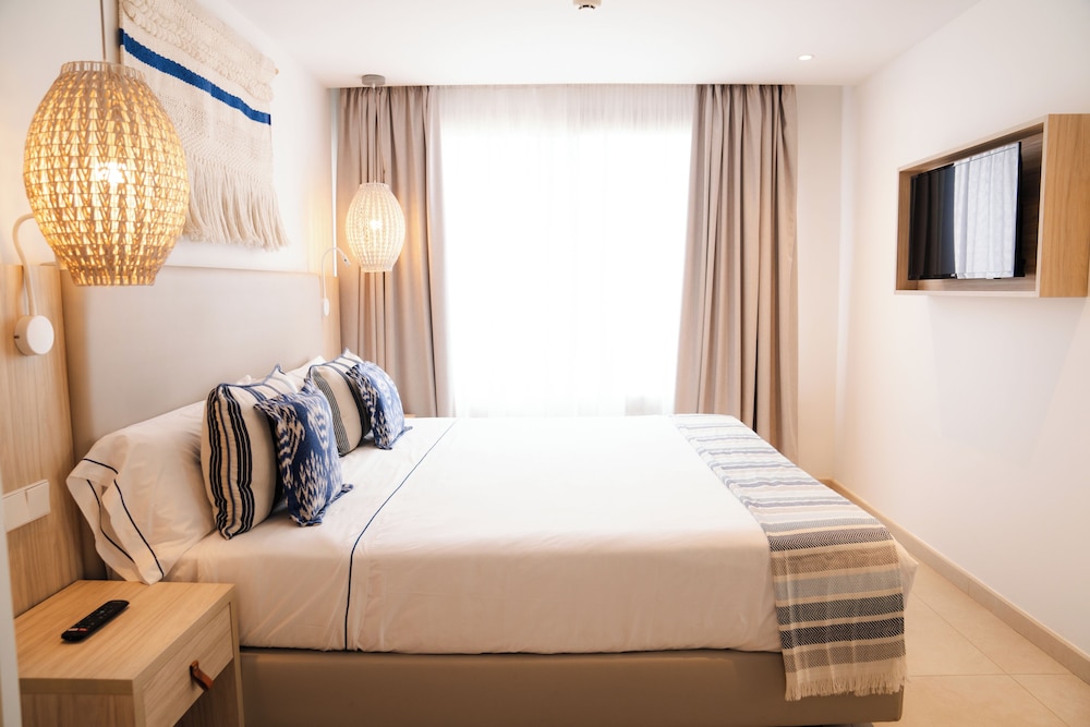 Can Salia — Hotel rooms in San Antonio, Balearic Islands