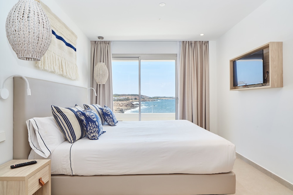 Can Salia — Hotel rooms in San Antonio, Balearic Islands