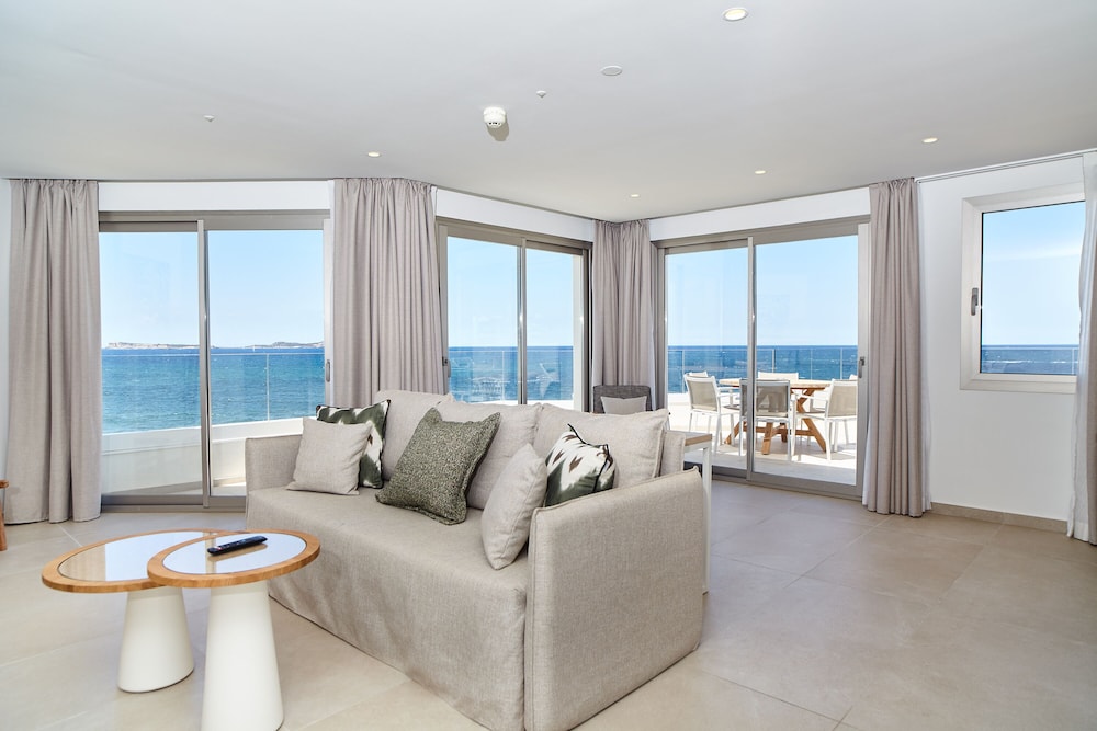 Can Salia — Hotel rooms in San Antonio, Balearic Islands