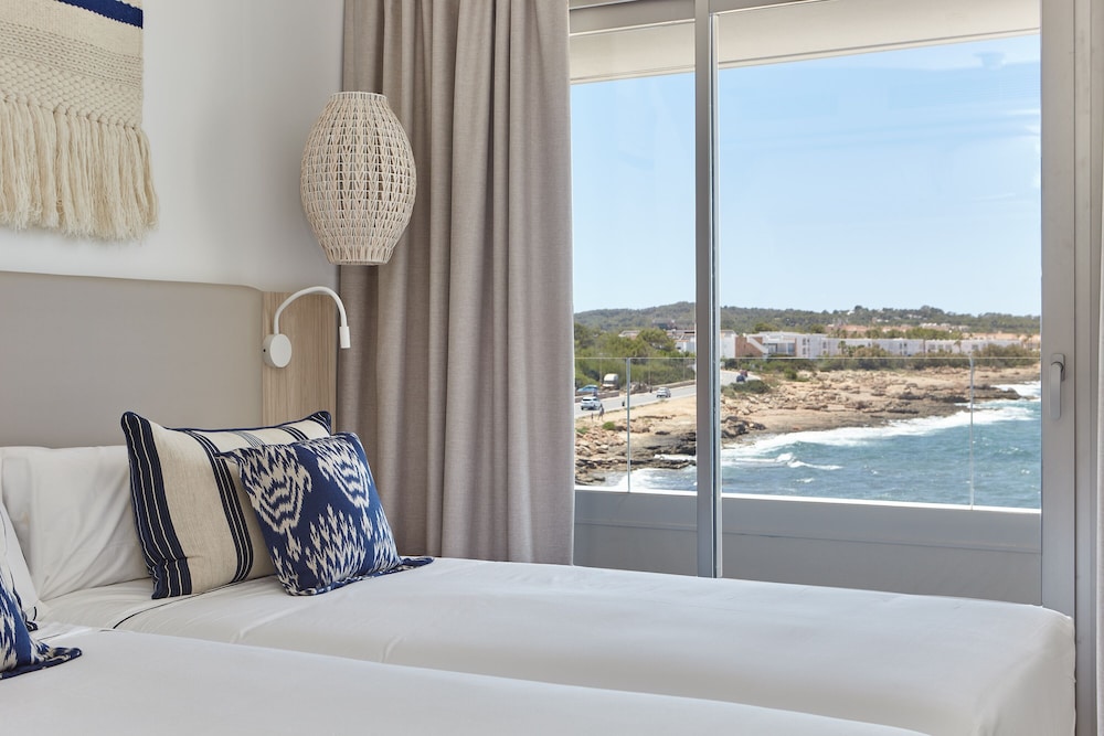 Can Salia — Hotel rooms in San Antonio, Balearic Islands