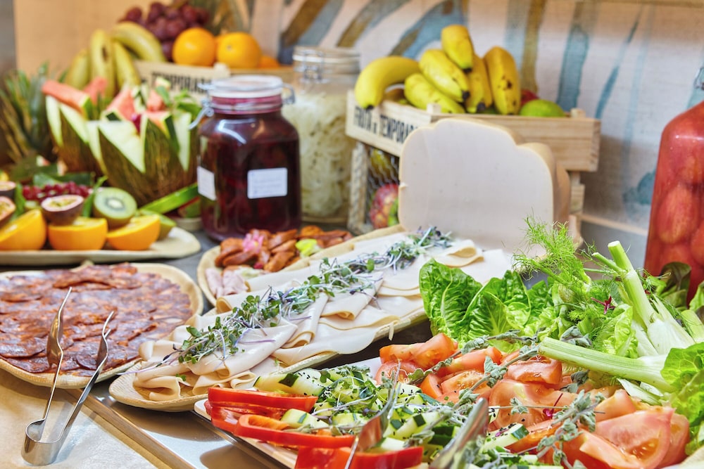 Can Salia — Restaurant & bars in San Antonio, Balearic Islands