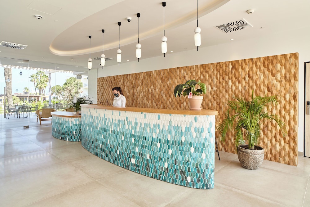 Can Salia — Hotel building in San Antonio, Balearic Islands