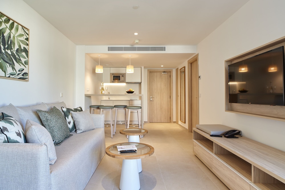 Can Salia — Hotel rooms in San Antonio, Balearic Islands
