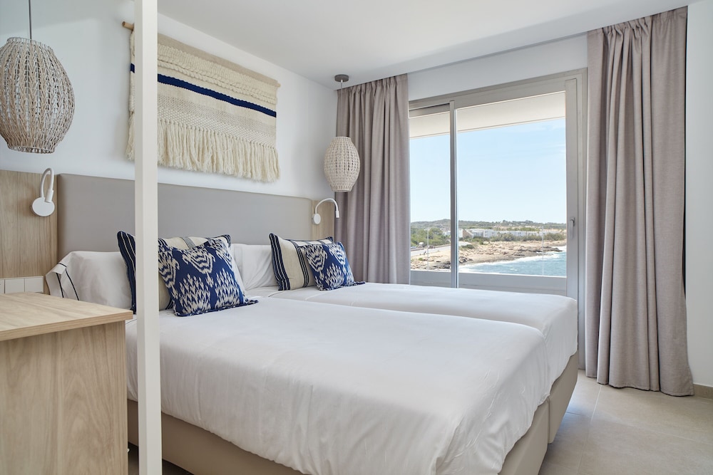 Can Salia — Hotel rooms in San Antonio, Balearic Islands