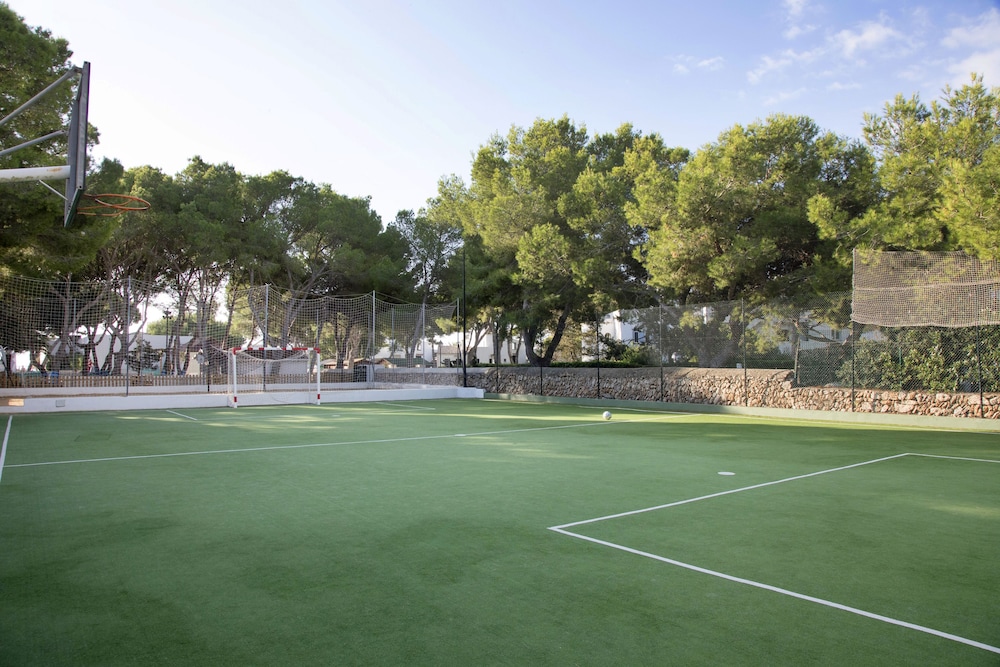 Alua Suites Las Rocas - Hyatt Inclusive Collection — Sports & recreation in Cala d´Or, Balearic Islands