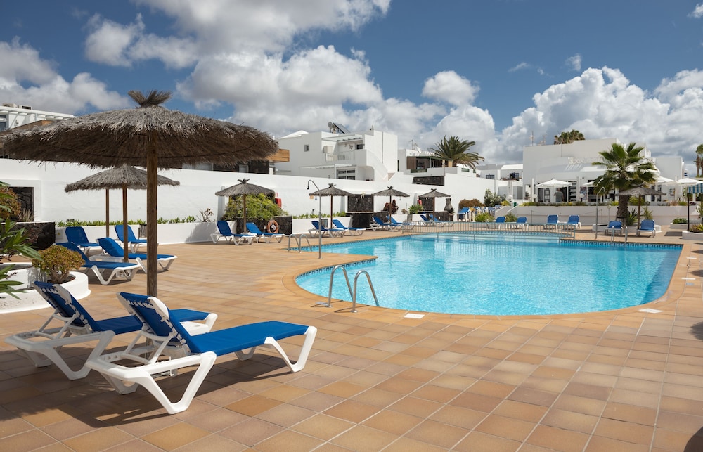 Apartamentos LIVVO Oasis — Swimming pool in Puerto del Carmen, Canary Islands
