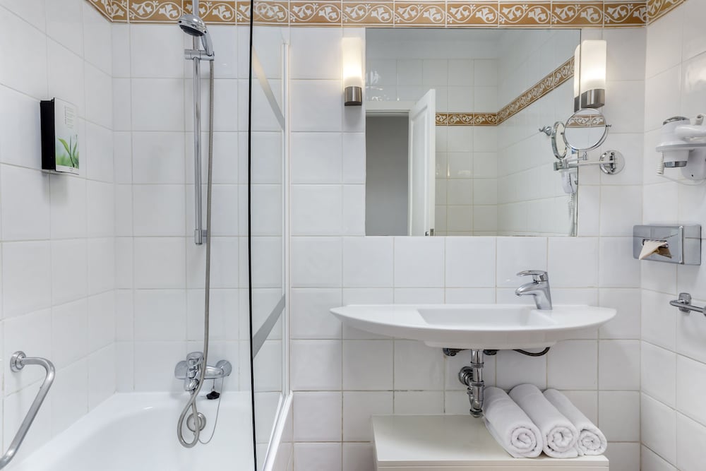 Jardines del Sol — Hotel rooms in Playa Blanca, Canary Islands