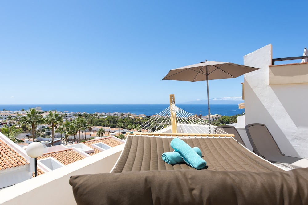 Haciendas Village Tenerife — Hotel rooms in Costa Adeje, Canary Islands