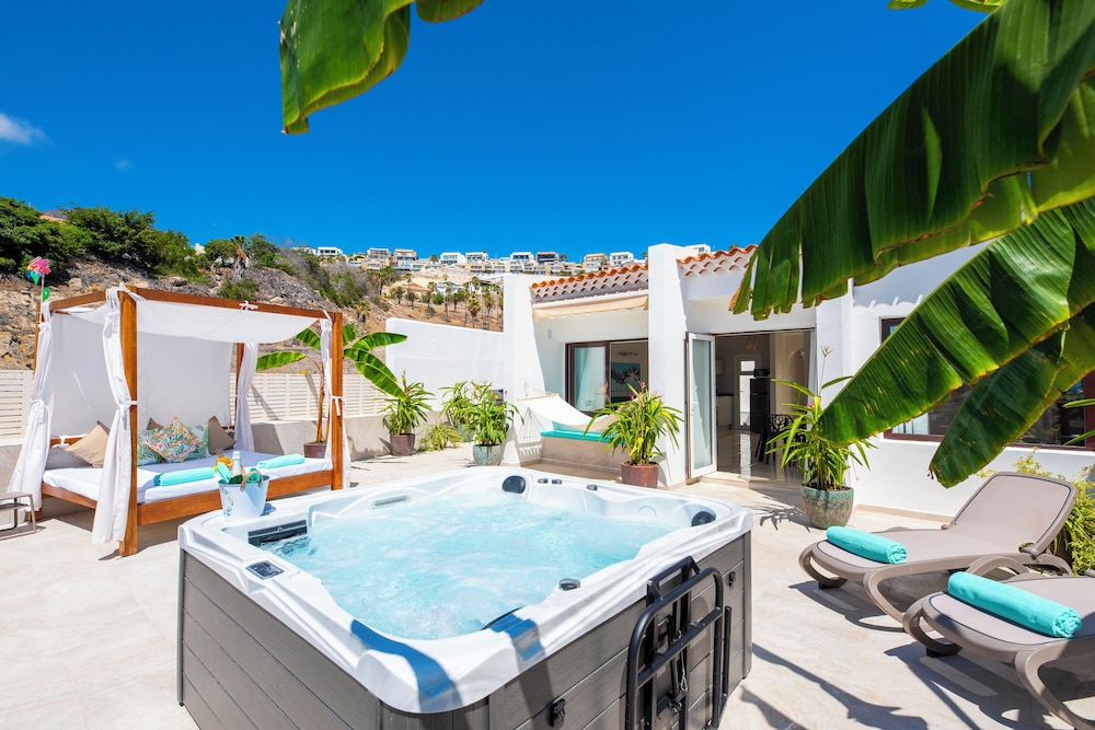 Haciendas Village Tenerife — Spa in Costa Adeje, Canary Islands