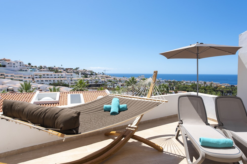 Haciendas Village Tenerife — Hotel building in Costa Adeje, Canary Islands