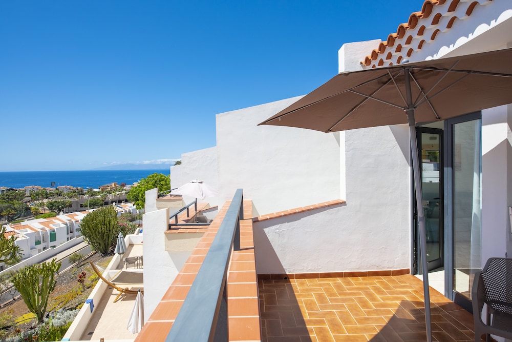 Haciendas Village Tenerife — Hotel building in Costa Adeje, Canary Islands
