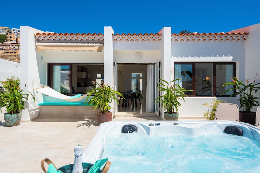 Haciendas Village Tenerife — Spa in Costa Adeje, Canary Islands