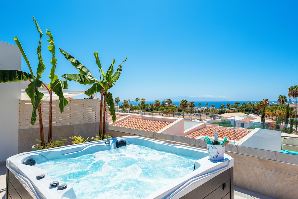 Haciendas Village Tenerife — Spa in Costa Adeje, Canary Islands