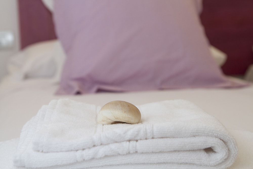 Hotel Romantic Los 5 Sentidos — Hotel rooms in Ciutadella de Menorca, Balearic Islands