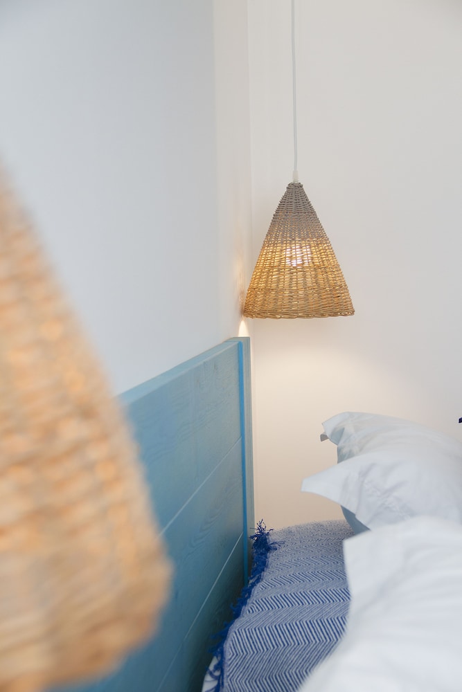Hotel Romantic Los 5 Sentidos — Hotel rooms in Ciutadella de Menorca, Balearic Islands