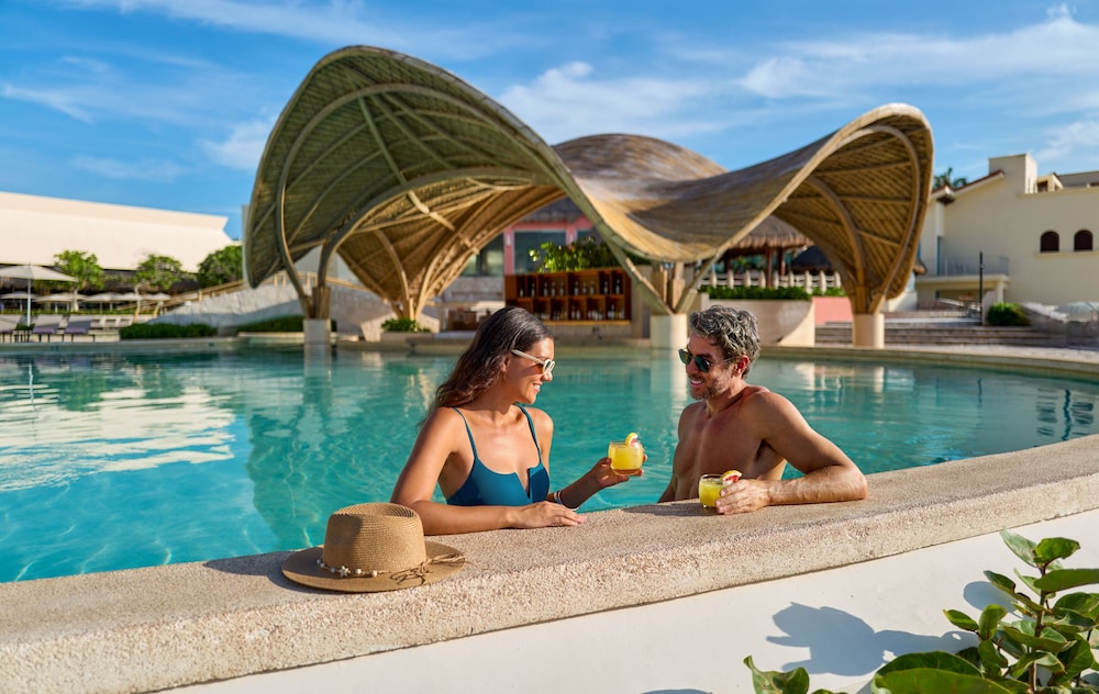 Grand Park Royal Cancun -  All Inclusive — Swimming pool in Cancun, Quintana Roo