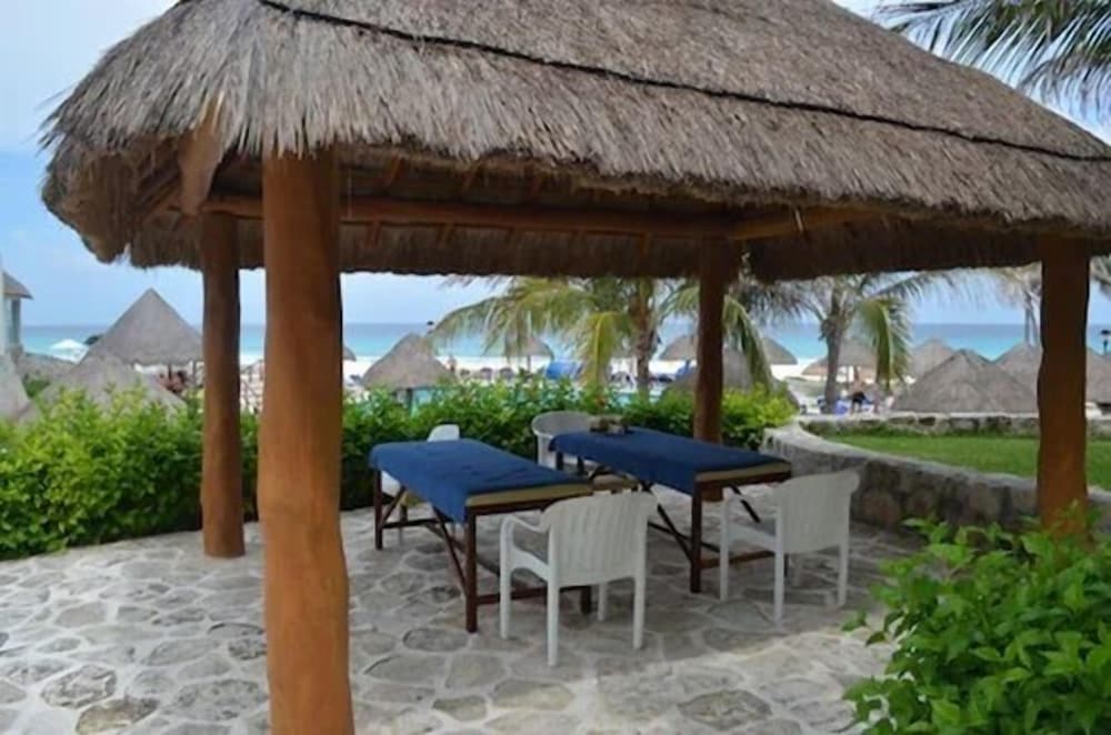 Grand Park Royal Cancun -  All Inclusive — Spa in Cancun, Quintana Roo