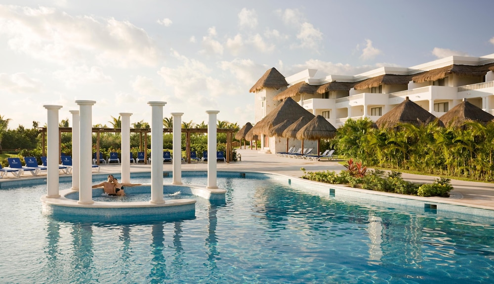 Grand Riviera Princess - All Inclusive — Swimming pool in Playa del Carmen, Quintana Roo