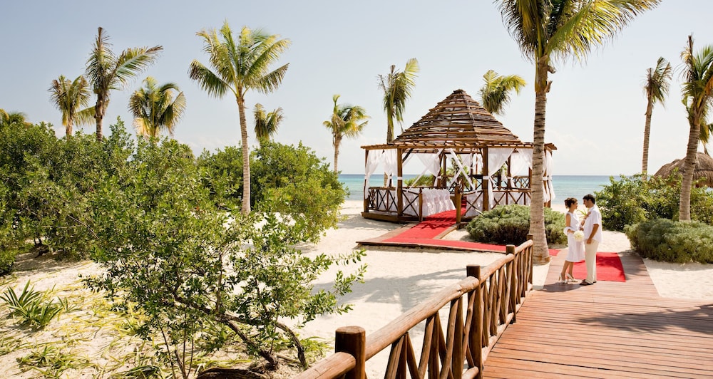 Grand Riviera Princess - All Inclusive — Beach in Playa del Carmen, Quintana Roo