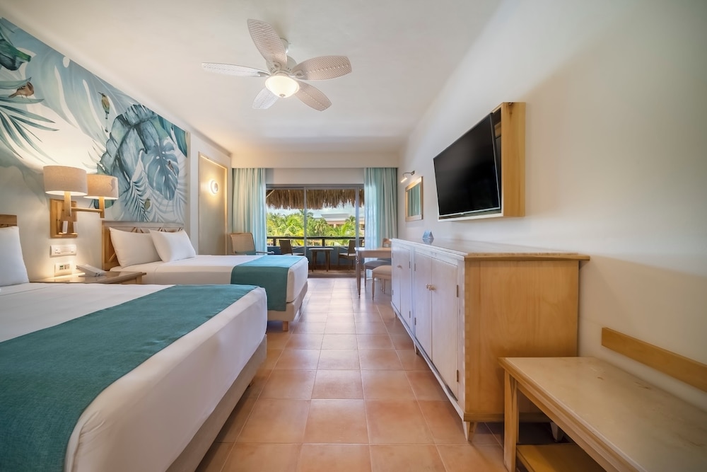 Iberostar Selection Paraíso Lindo - All Inclusive — Hotel rooms in Playa del Carmen, Quintana Roo
