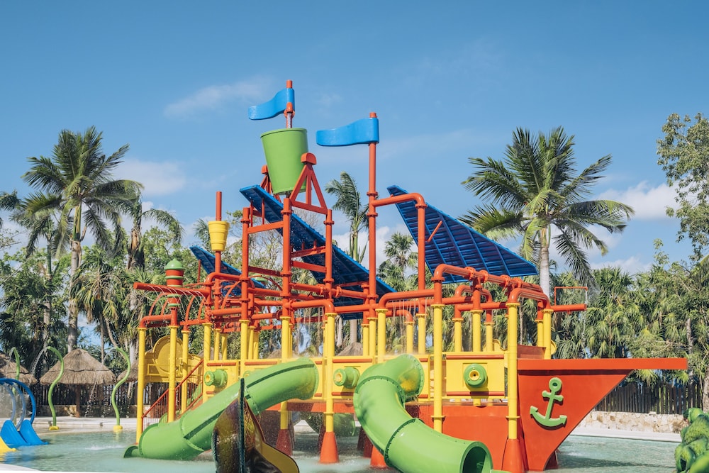 Iberostar Selection Paraíso Lindo - All Inclusive — Attractions for children in Playa del Carmen, Quintana Roo