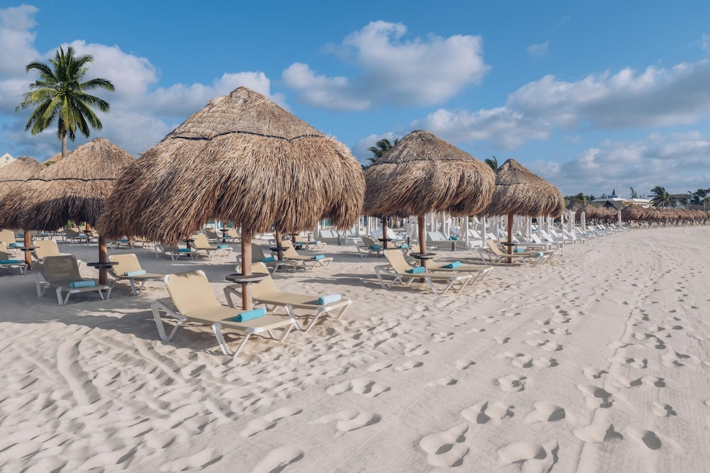 Iberostar Selection Paraíso Lindo - All Inclusive — Beach in Playa del Carmen, Quintana Roo