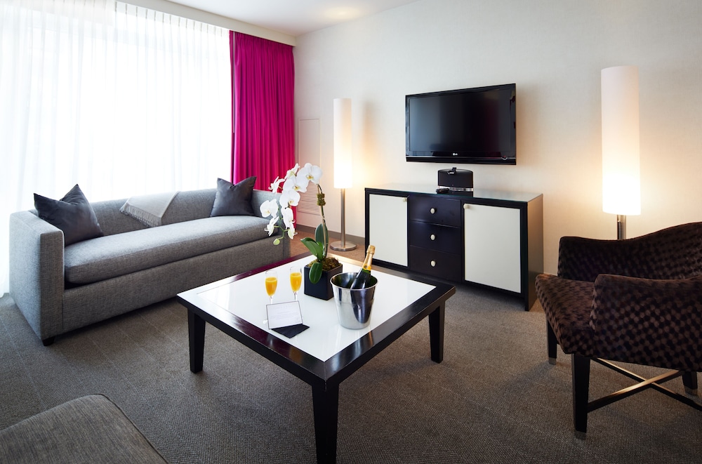 Royalton Park Avenue — Hotel rooms in New York City, New York State