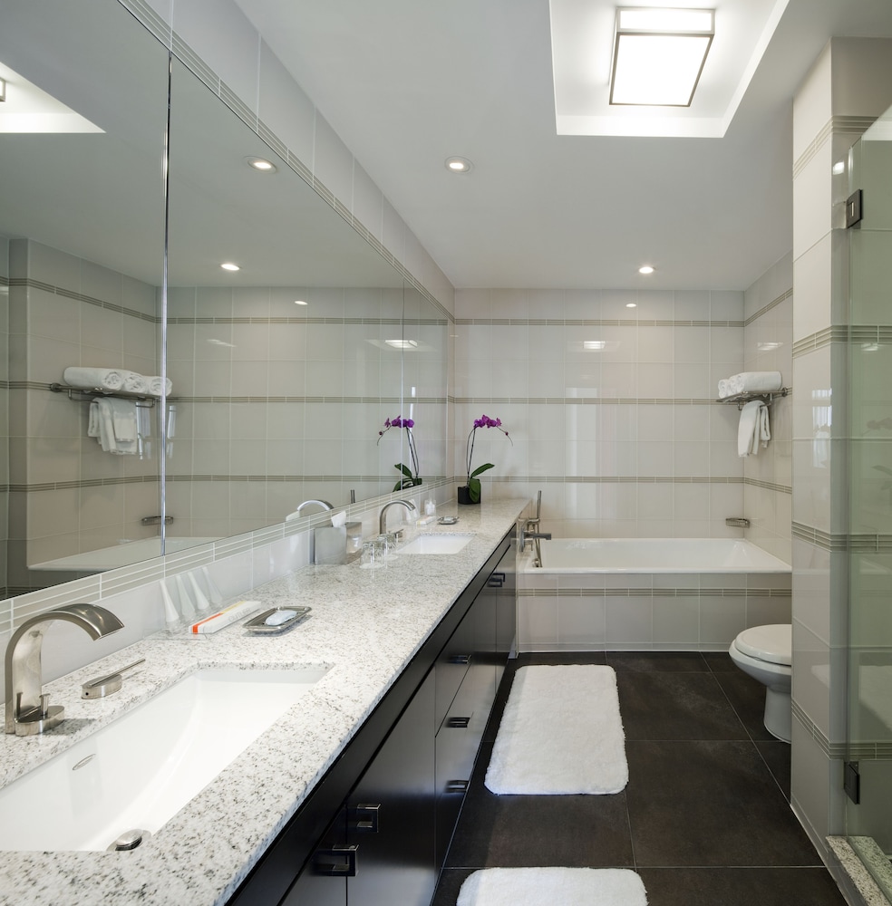 Royalton Park Avenue — Hotel rooms in New York City, New York State
