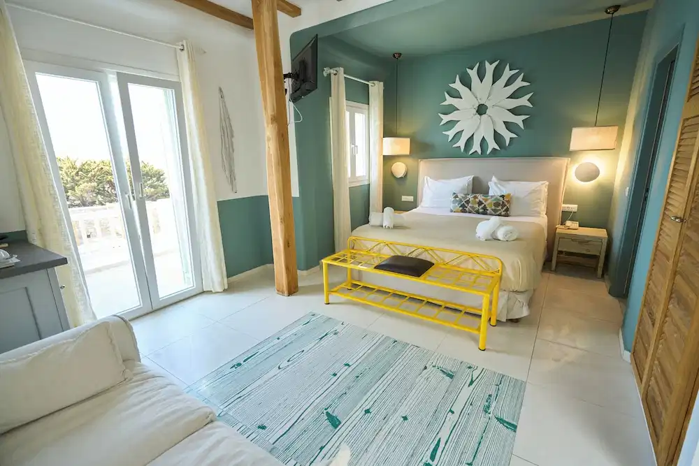 Bellissimo Resort — Hotel rooms in Ornos, South Aegean