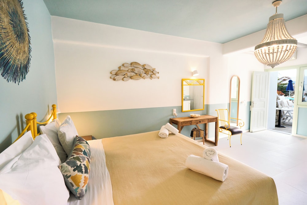 Bellissimo Resort — Hotel rooms in Ornos, South Aegean