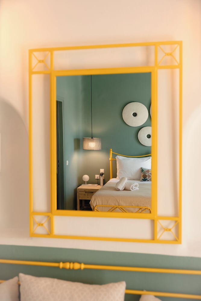 Bellissimo Resort — Hotel rooms in Ornos, South Aegean