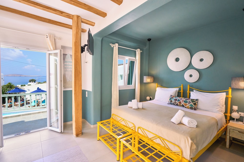 Bellissimo Resort — Hotel rooms in Ornos, South Aegean