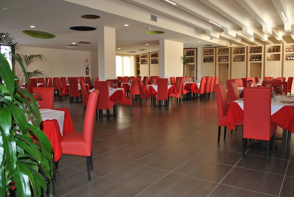 Althea Palace — Restaurant & bars in Castelvetrano, Sicily