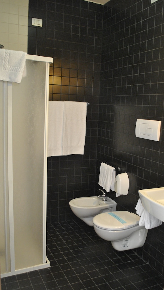Althea Palace — Hotel rooms in Castelvetrano, Sicily
