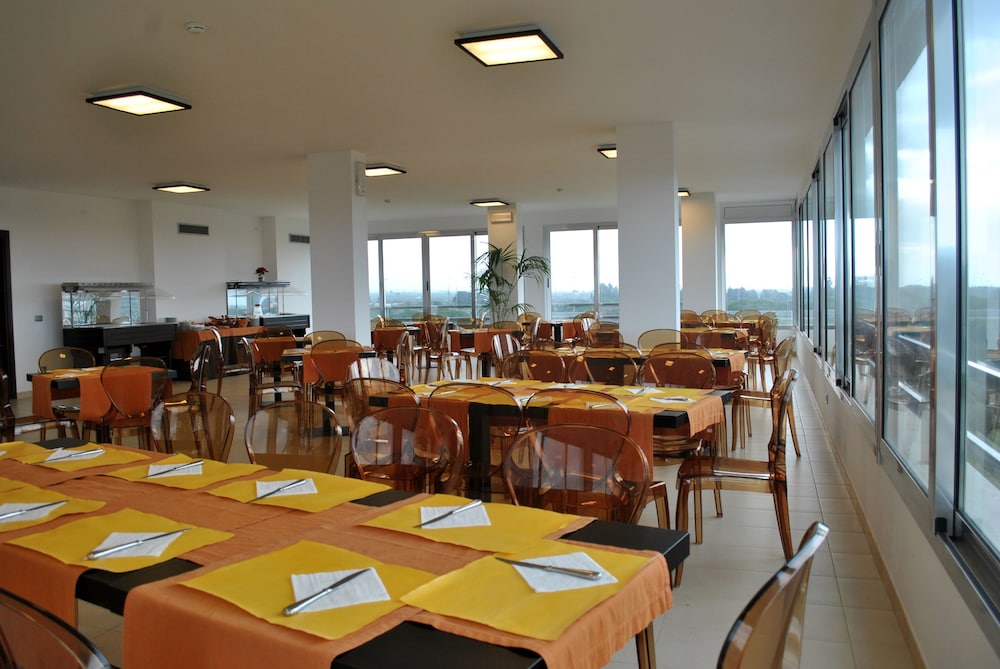 Althea Palace — Restaurant & bars in Castelvetrano, Sicily