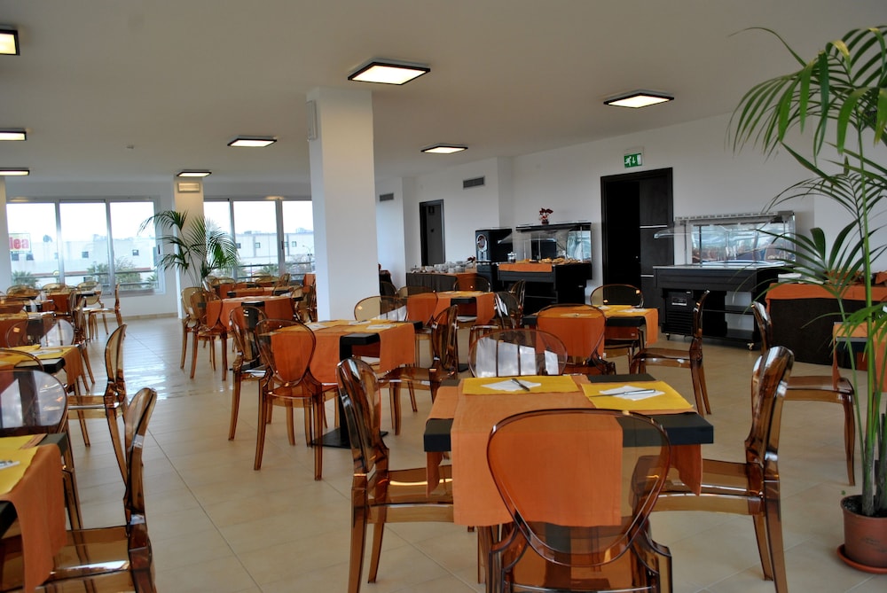 Althea Palace — Restaurant & bars in Castelvetrano, Sicily