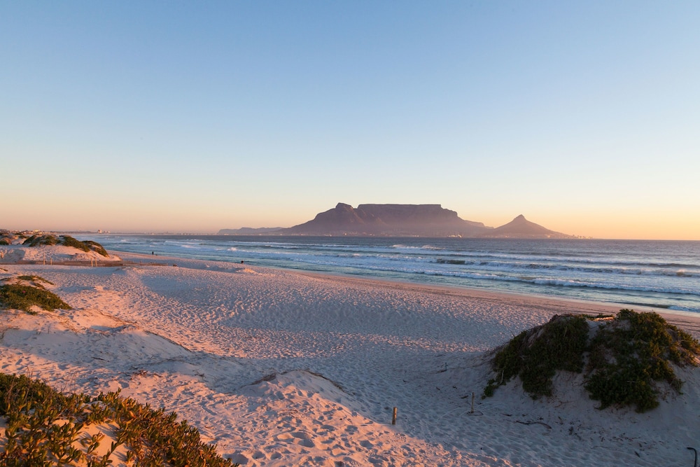 Dolphin Beach Hotel — Beach in Cape Town, Western Cape