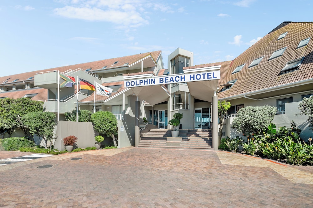 Dolphin Beach Hotel — Hotel building in Cape Town, Western Cape