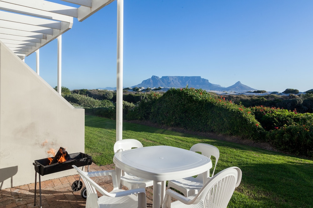 Dolphin Beach Hotel — Attractions in the area in Cape Town, Western Cape