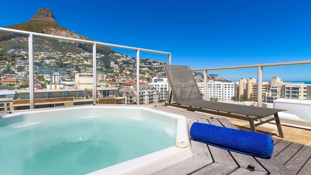 Peninsula All-Suite Hotel by Dream Resorts — Spa in Cape Town, Western Cape