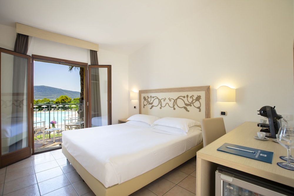 Hotel Corte Rosada – Adults Only Affiliated by Meliá — Hotel rooms in Alghero, Sardinia