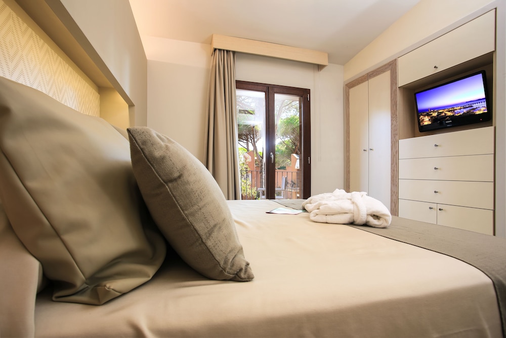 Hotel Corte Rosada – Adults Only Affiliated by Meliá — Hotel rooms in Alghero, Sardinia