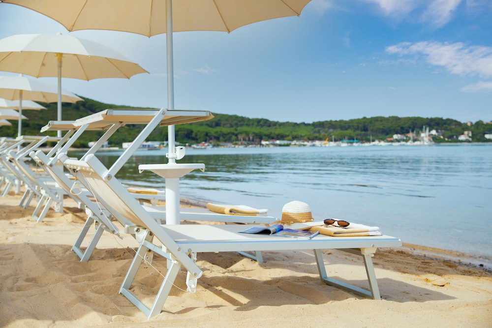 Hotel Corte Rosada – Adults Only Affiliated by Meliá — Beach in Alghero, Sardinia