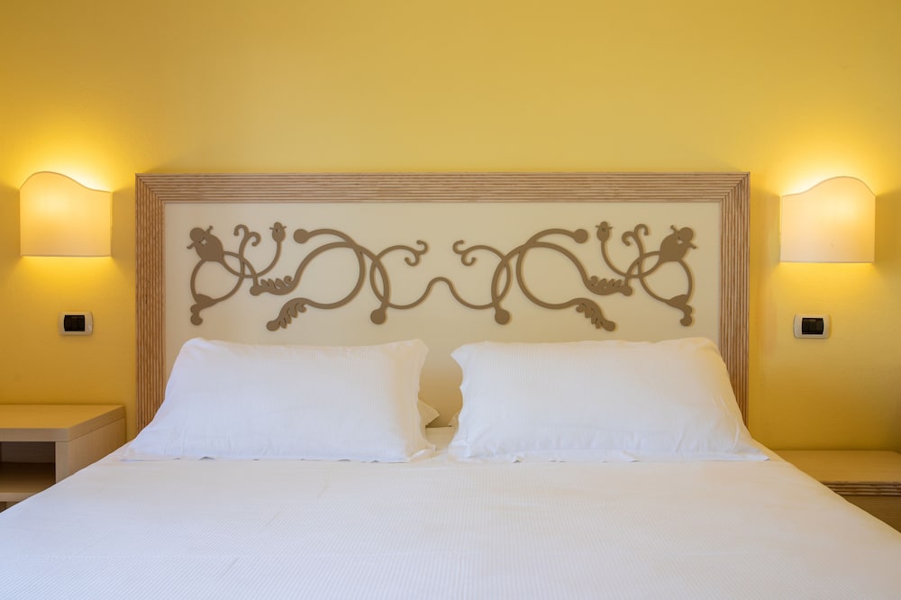 Hotel Corte Rosada – Adults Only Affiliated by Meliá — Hotel rooms in Alghero, Sardinia
